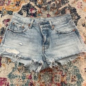 Levi’s 501 denim shorts
